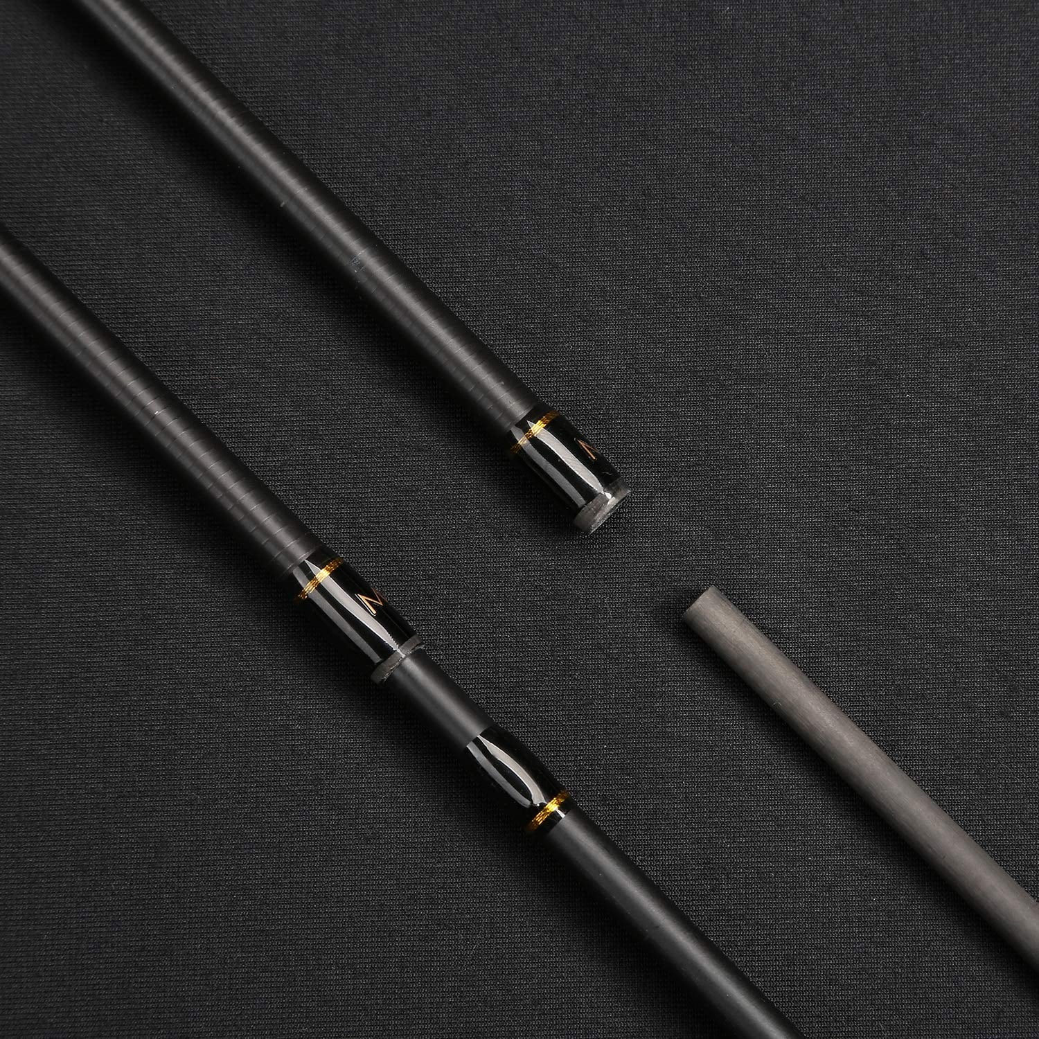 Camo 2-Piece 7-Feet Spinning Rod Carbon Fiber Spincasting Fishing Rod with 2 Tips V48604