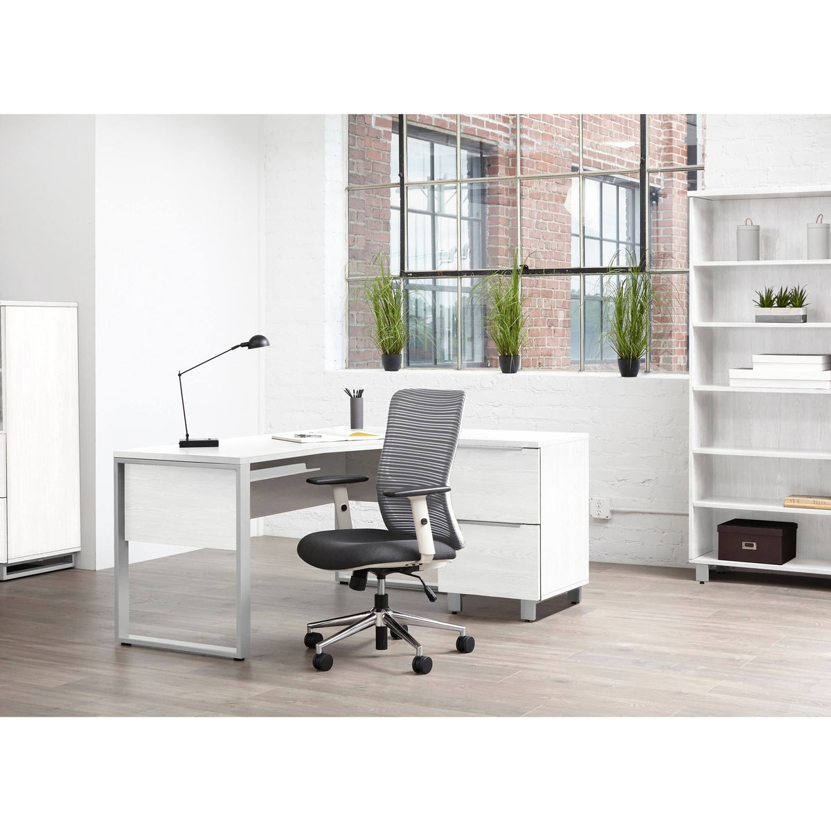 Crescent Desk 63x24/32 Inches in Espresso Y106749
