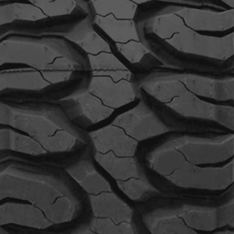 33X12.50R17 Tire C33135