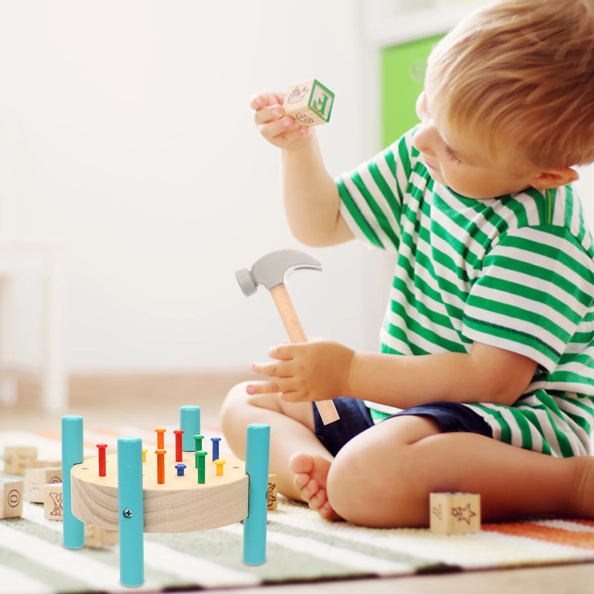 Wooden Hammer Workbench Toy R877