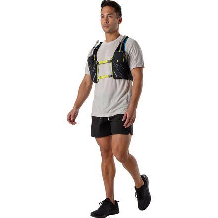 Black XL Hydration Vest G1312