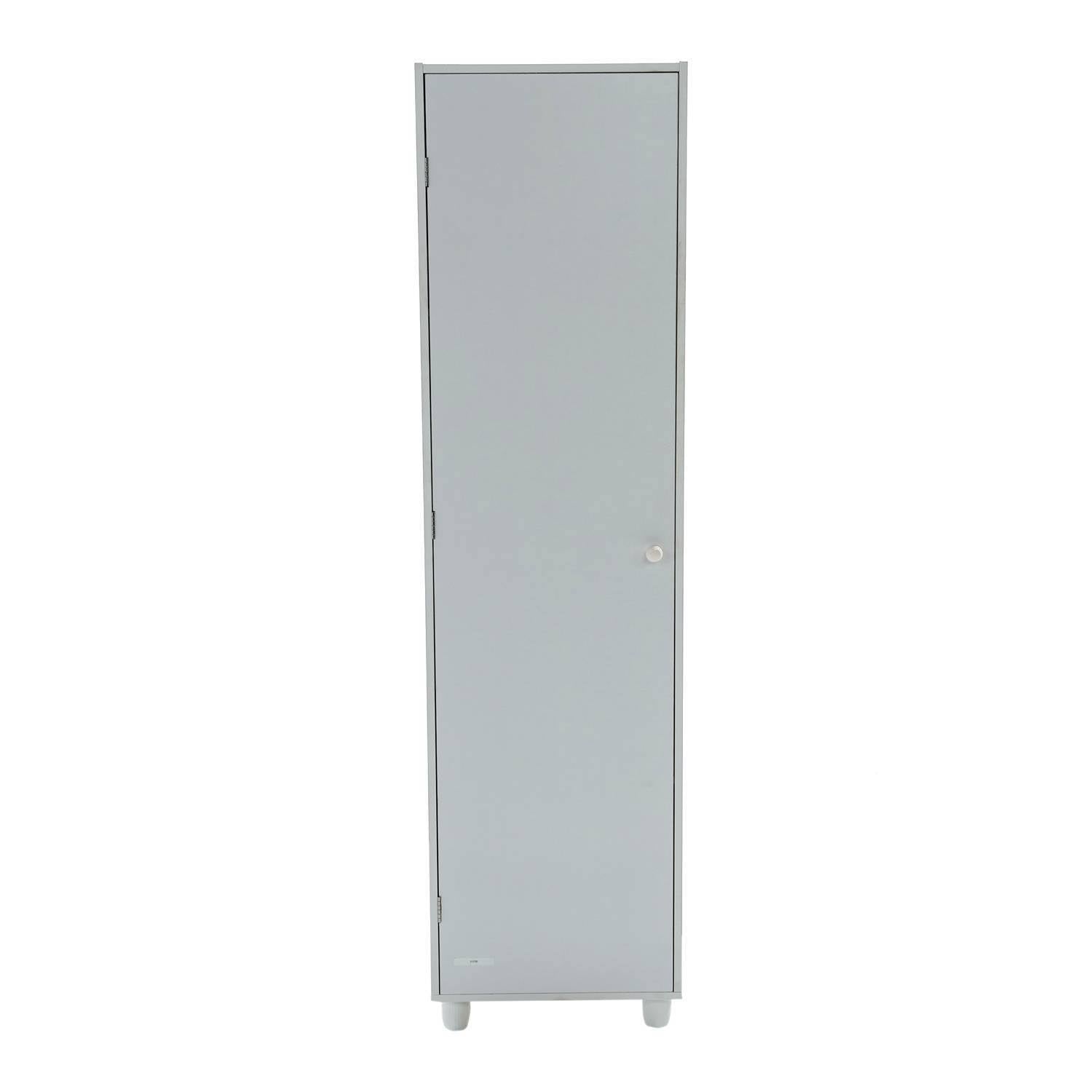White Storage Cabinet O522