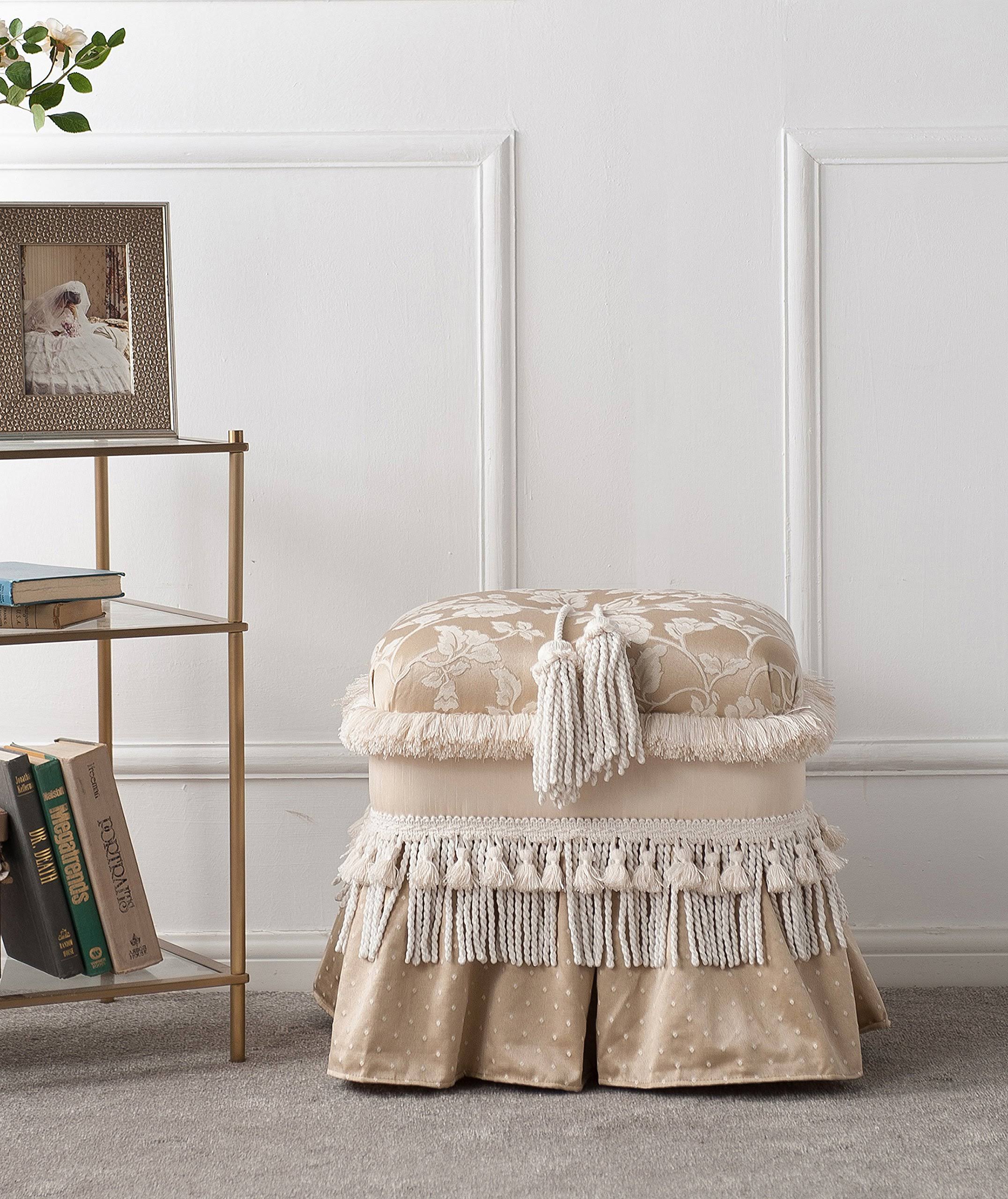 Traditional Decorative Ottoman H85278