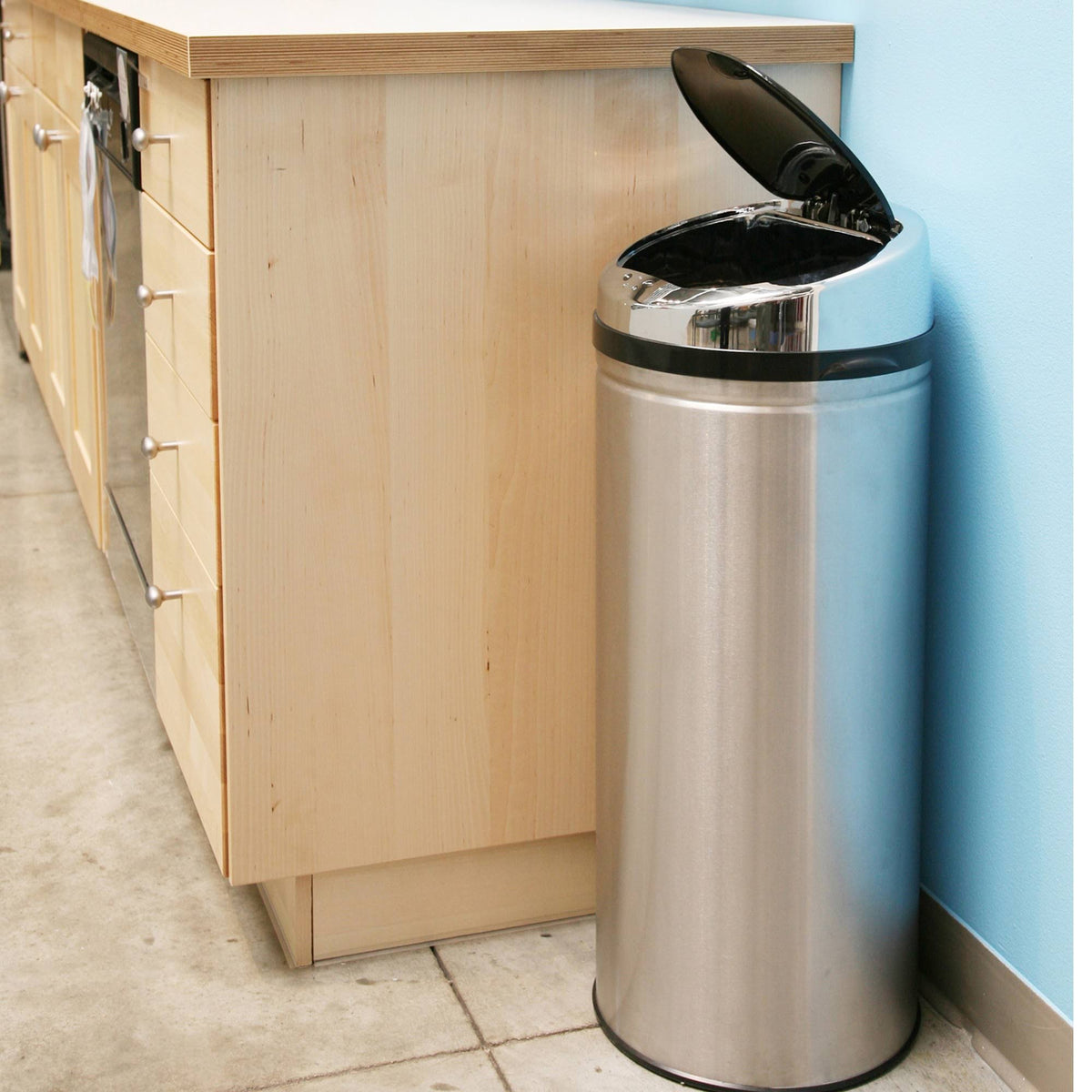 Stainless Steel Motion Sensor Trash Can Q442