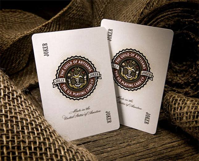 Artisan Playing Cards Collectors Box J499728