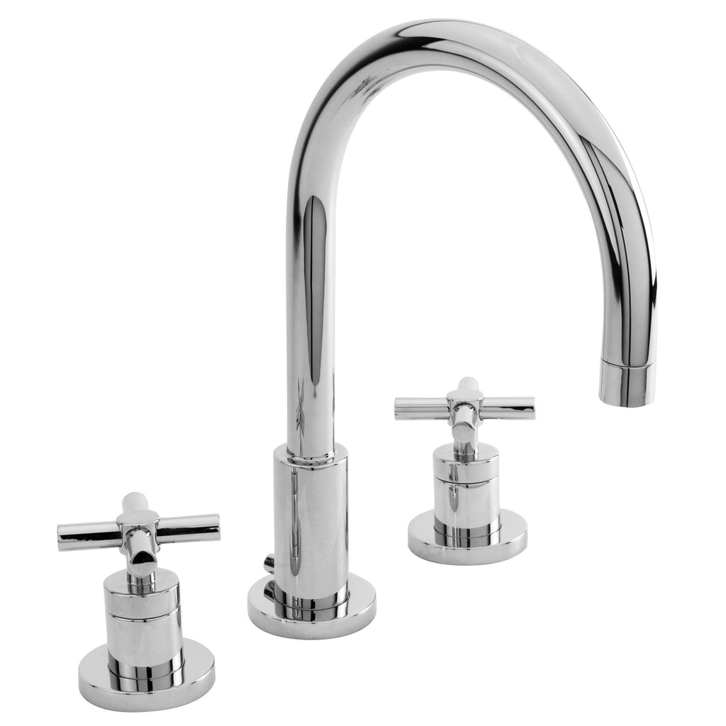 Polished Brass Widespread Lavatory Faucet Q58870